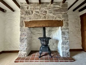 Photo 30- click for photo gallery